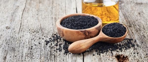 What are the benefits of nigella oil for hair?